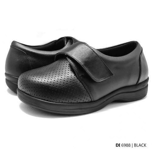 D88 Model DI 6988 - Diabetic Shoe